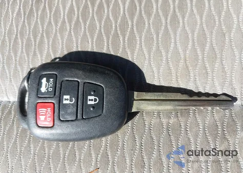 2016 Toyota Corolla Le из США, поврежденный, VIN 2T1BURHE8GC591826